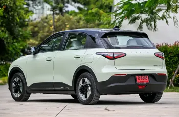 GEELY EX2 รถ EV RWD ชู GEA Platform วิ่งไกล 395 กม. เตรียมประกาศราคา Motor Expo 2025 ราคาไม่ถึง 5 แสนบาท
