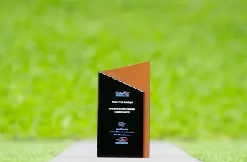 Mitsubishi XFORCE HEV ผงาดคว้ารางวัลรถยนต์ยอดเยี่ยม Thailand Car of The Year 2025 พร้อมรับรางวัลผู้บุกเบิกการส่งออก