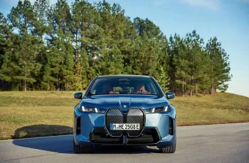 BMW iX xDrive45 M Sport LCI