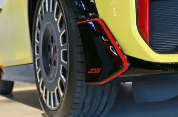 mini-jcw-convertible-5013-re-afa8