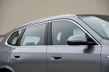 BMW iX1 eDrive20L M Sport