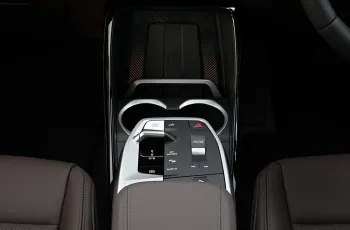 BMW iX1 eDrive20L M Sport