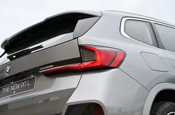 BMW iX1 eDrive20L M Sport