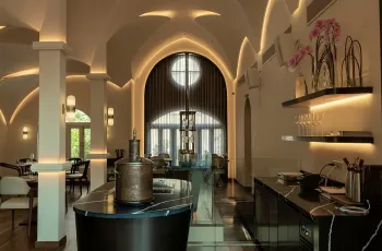 อินดี ร้านอาหารอินเดียสมัยใหม่