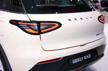 GEELY EX2 ปี 2025 ประกาศราคาเริ่ม 3.99 แสนบาท