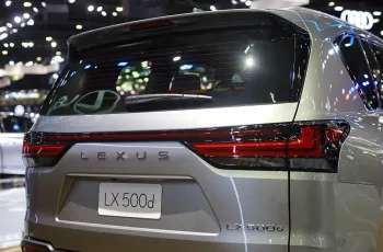เปิดตัว Lexus LX 500D