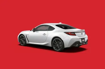 Toyota เปิดตัว GR86 2025 รุ่นปรับปรุงใหม่