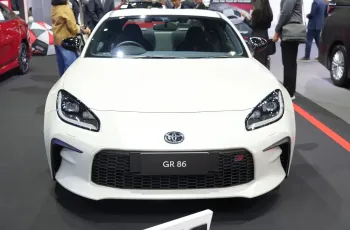 Toyota เปิดตัว GR86 2025 รุ่นปรับปรุงใหม่