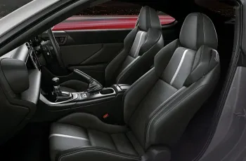 Toyota เปิดตัว GR86 2025 รุ่นปรับปรุงใหม่