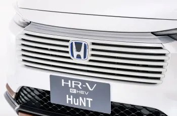 Honda HR-V e:HEV HuNT 2025