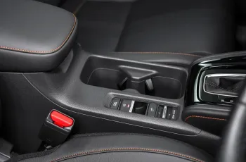 Honda HR-V e:HEV HuNT 2025