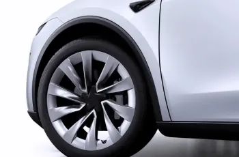 tesla-model-y-lr-05-5365