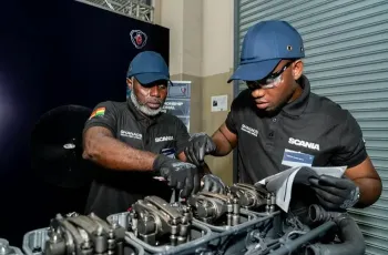 07-photo-scania-3307