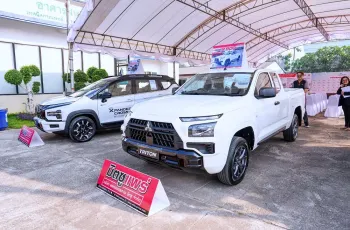 05-mitsubishi-motors-thailand-hands-over-solar-cel-2107