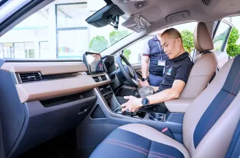 06-mitsubishi-motors-thailand-hands-over-solar-cel-cb1d