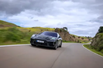 09-panamera-7-d73b