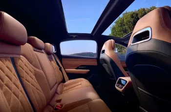 82-br-mazda6e-photo-p8-p9-02-c285