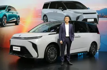 mr-xu-yin-president-of-mg-sales-thailand-02-39bd