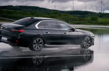 bmw-9-4759-1781511531-8099-1781511718-6917