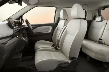 2026-mitsubishi-ek-cross-ev-japan-14-batch-e51b