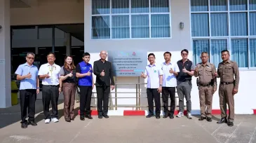  มิตซูบิชิ มอเตอร์ส ประเทศไทย มอบระบบไฟฟ้าโซล่าร์เซลล์ โครงการ Solar for Lives ให้แก่ โรงพยาบาลลอง จังหวัดแพร่