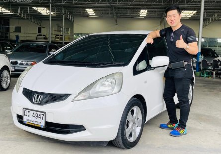 2008 Honda JAZZ รถเก๋ง 5 ประตู  มือสอง คุณภาพดี ราคาถูก