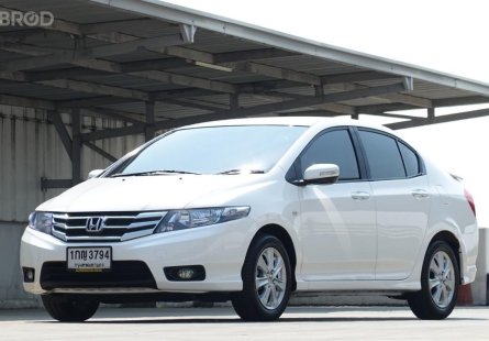 2013 Honda CITY 1.5 V CNG รถเก๋ง 4 ประตู  มือสอง คุณภาพดี ราคาถูก
