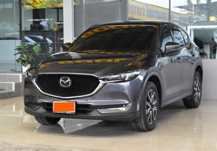 รถบ้านแท้วิ่งเพียง 47,xxx  โล มือเดียวตั้งแต่ป้ายแดงคะ ราคาพิเศษ กับ 2018 Mazda CX-5 2.0 SP 
