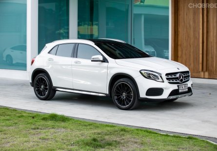 ขายรถ Mercedes-Benz GLA250 ปี 2018จด2019