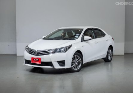 ขาย รถมือสอง 2015 Toyota Corolla Altis 1.6 E CNG รถเก๋ง 4 ประตู  รถสภาพดี มีประกัน