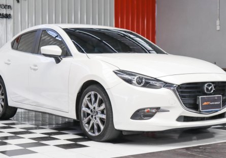 2018 Mazda 3 2.0 S รถเก๋ง 4 ประตู 