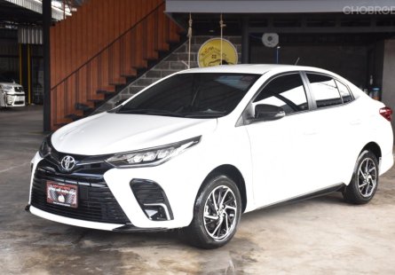 2022 Toyota Yaris Ativ 1.2 Sport รถเก๋ง 4 ประตู 