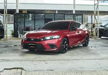 2021 Honda Civic 1.5 RS FE รถสวยสภาพพร้อมใช้งาน  สีแดงจี๊ดจ๊าดสวยมาก สีนี้นานๆมาที ตัวท็อปสุดของรุ่น