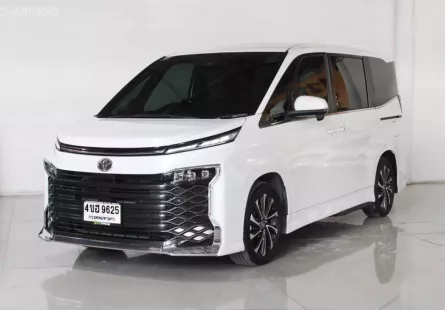 2022 Toyota Voxy 2.0 ZS MINI MVP  7 ที่นั่ง สำหรับครอบครัว 