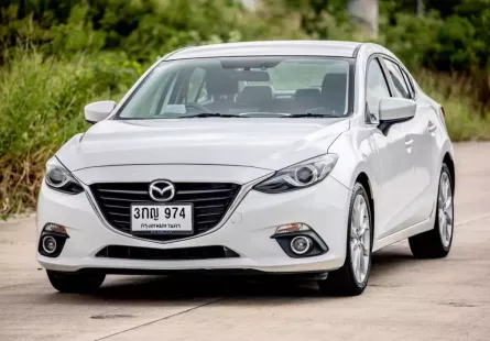 2014 Mazda 3 2.0 S รถเก๋ง 4 ประตู  ออกรถ 0 บ.