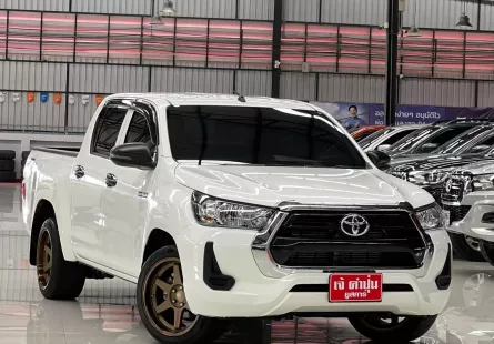 2022 Toyota Hilux Revo 2.4 Entry Z Edition รถกระบะ ดาวน์ 0%