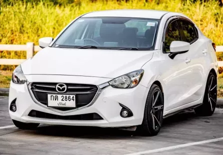 ขายรถ Mazda 2 1.5 XD High Plus ปี2015  รถเก๋ง 4 ประตู 