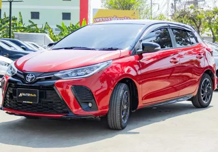 2022 (ป้ายแดง) Toyota Yaris 1.2 Sports Premium Black Roof รถสวยสภาพพร้อมใช้งาน ไม่แตกต่างจากป้ายแดง 
