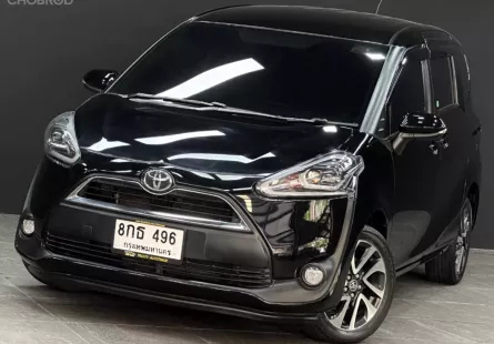 2019 Toyota Sienta 1.5 V MPV  ออกรถฟรี