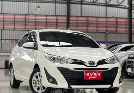 2017 Toyota Yaris Ativ 1.2 J รถเก๋ง 4 ประตู รถสวย