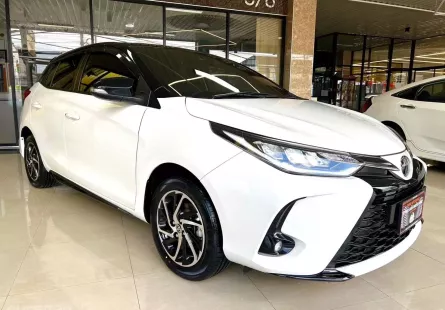 2020 Toyota Yaris 1.2 Sport Premium รถเก๋ง 5 ประตู 