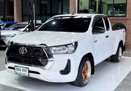2021 Toyota Hilux Revo 2.4 Entry Z Edition รถกระบะ ผ่อนเริ่มต้น 6,xxx บาท ตลอดสัญญา
