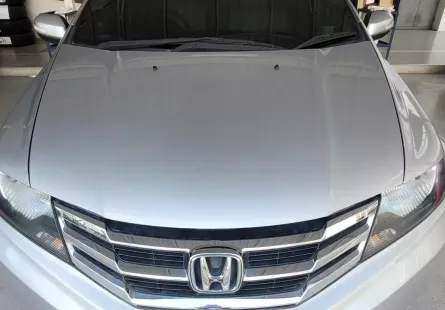 2012 Honda CITY 1.5 V i-VTEC รถเก๋ง 4 ประตู รถบ้านแท้