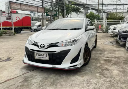 2019 Toyota YARIS 1.2 Entry รถเก๋ง 5 ประตู 