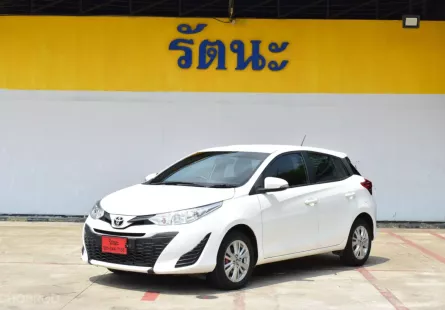 2017 Toyota YARIS 1.2 E ออโต้ รถเก๋ง 5ประตู 🔥ผ่อนเพียง 5,900 บาท 