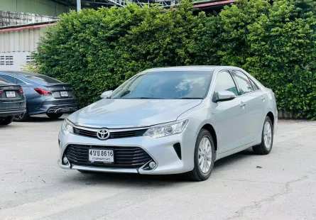 🔥 Toyota Camry 2.0 G ซื้อรถผ่านไลน์ รับฟรีบัตรเติมน้ำมัน