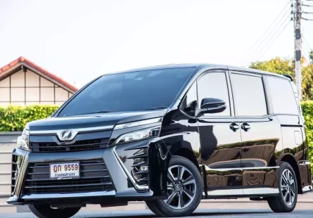 2018 Toyota Voxy 2.0 ZS MPV รถบ้านมือเดียว ไมล์น้อย เจ้าของฝากขาย 