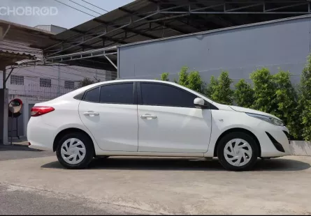 2019 Toyota YARIS 1.2 Entry รถเก๋ง 4 ประตู ฟรีดาวน์