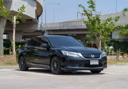 Honda Accord 2.0 Hybrid Tech Top Sunroof ปี : 2015