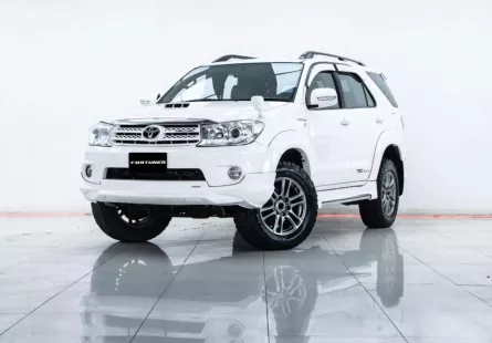 2A289 Toyota Fortuner 3.0 TRD Sportivo I 4WD SUV 2011